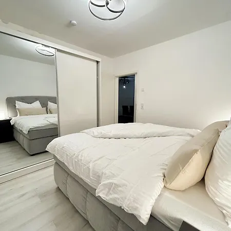 Moderne Mit Balkon - Nahe Kurpark & Messezentrum *
