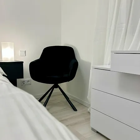 Apartment Moderne Mit Balkon - Nahe Kurpark & Messezentrum Bad Salzuflen