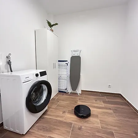 Moderne Mit Balkon - Nahe Kurpark & Messezentrum *