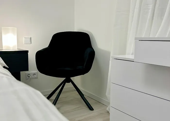 Appartement Moderne Mit Balkon - Nahe Kurpark & Messezentrum Bad Salzuflen