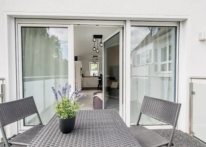 Appartement Moderne Mit Balkon - Nahe Kurpark & Messezentrum Bad Salzuflen