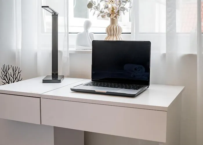 Appartement Moderne Mit Balkon - Nahe Kurpark & Messezentrum Bad Salzuflen