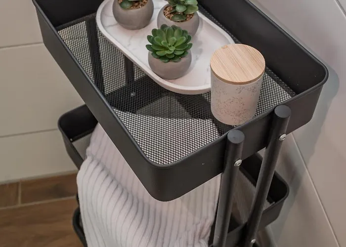 Moderne Mit Balkon - Nahe Kurpark & Messezentrum Appartement